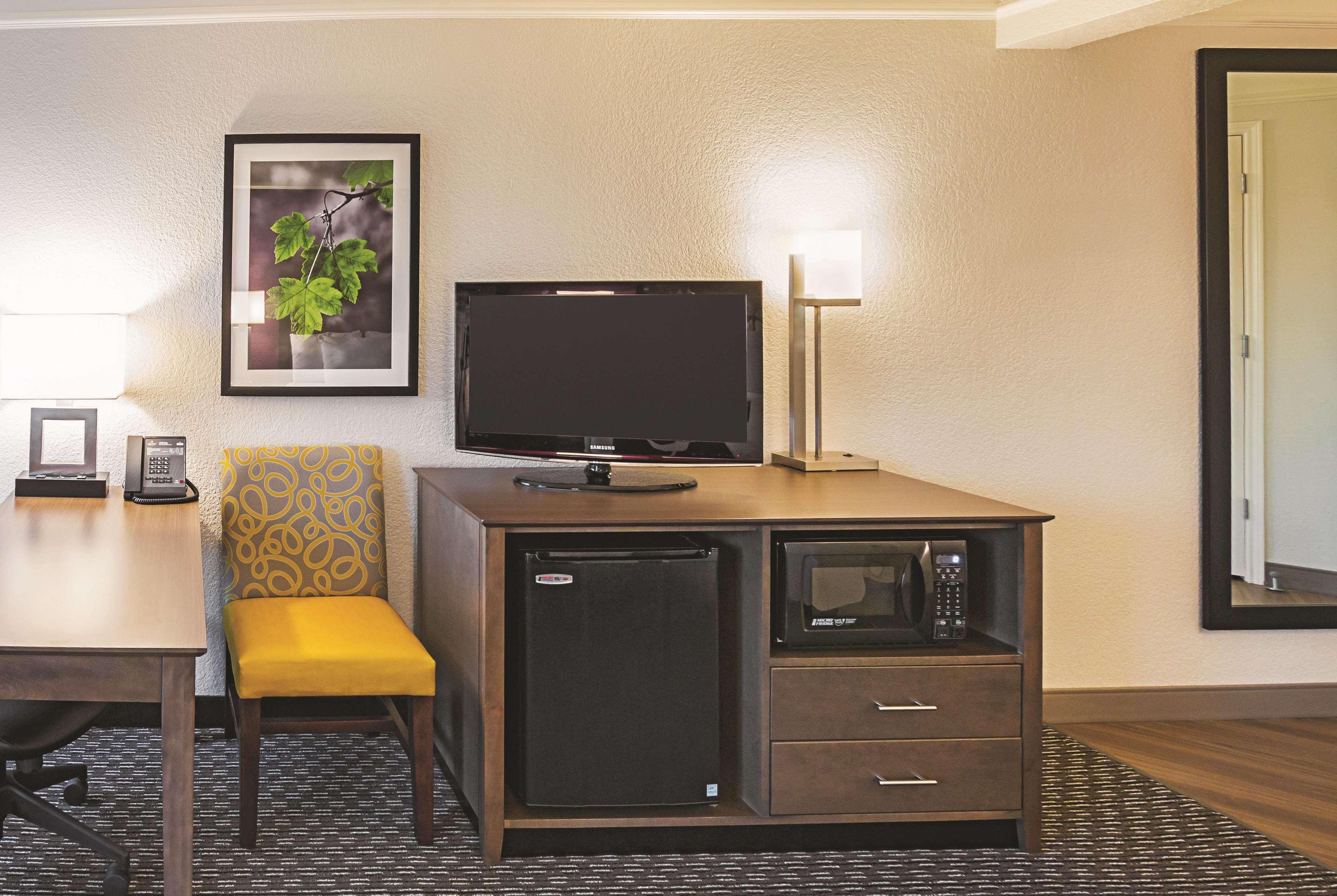 La Quinta By Wyndham Fort Worth North Екстериор снимка