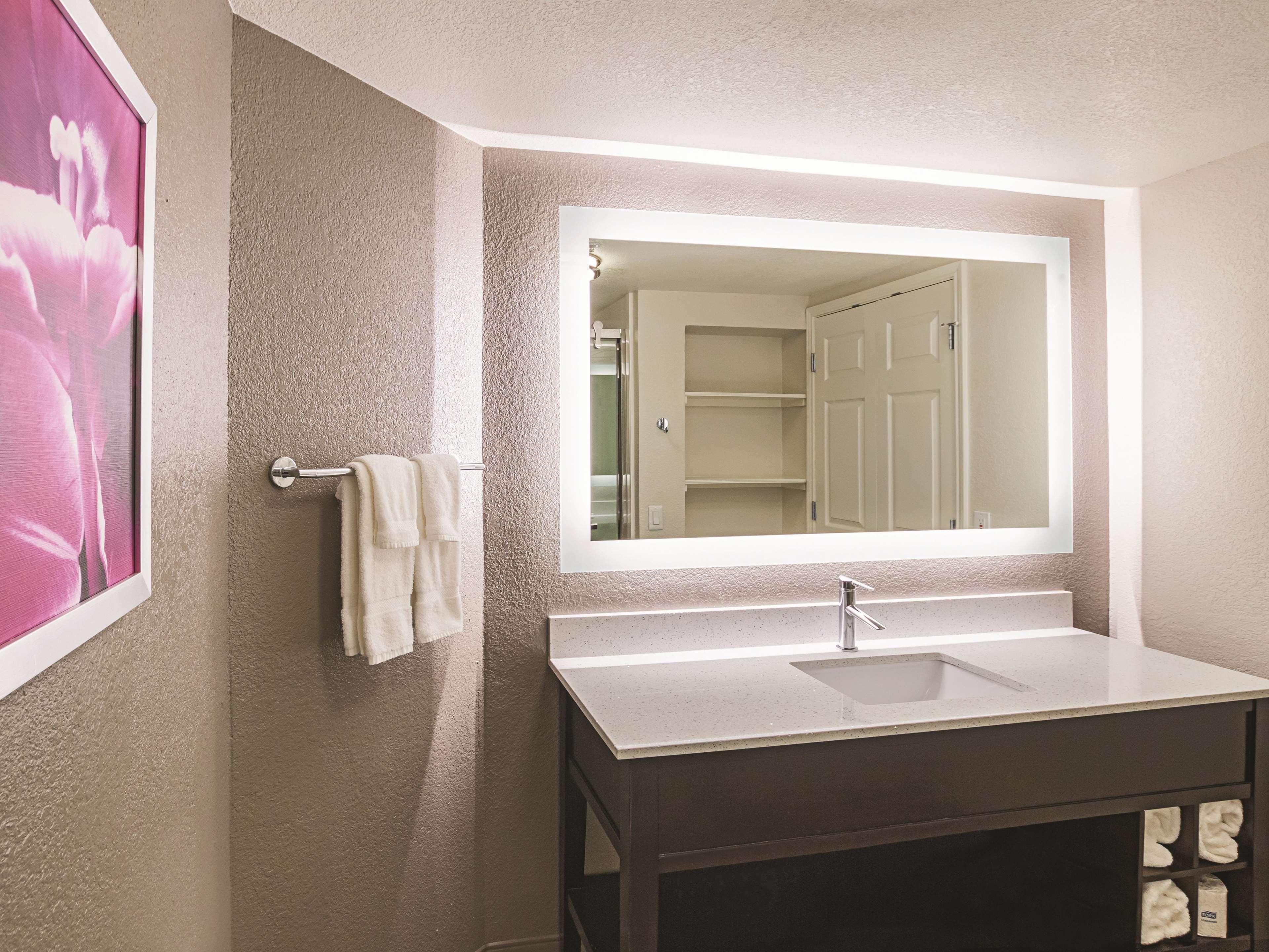 La Quinta By Wyndham Fort Worth North Екстериор снимка