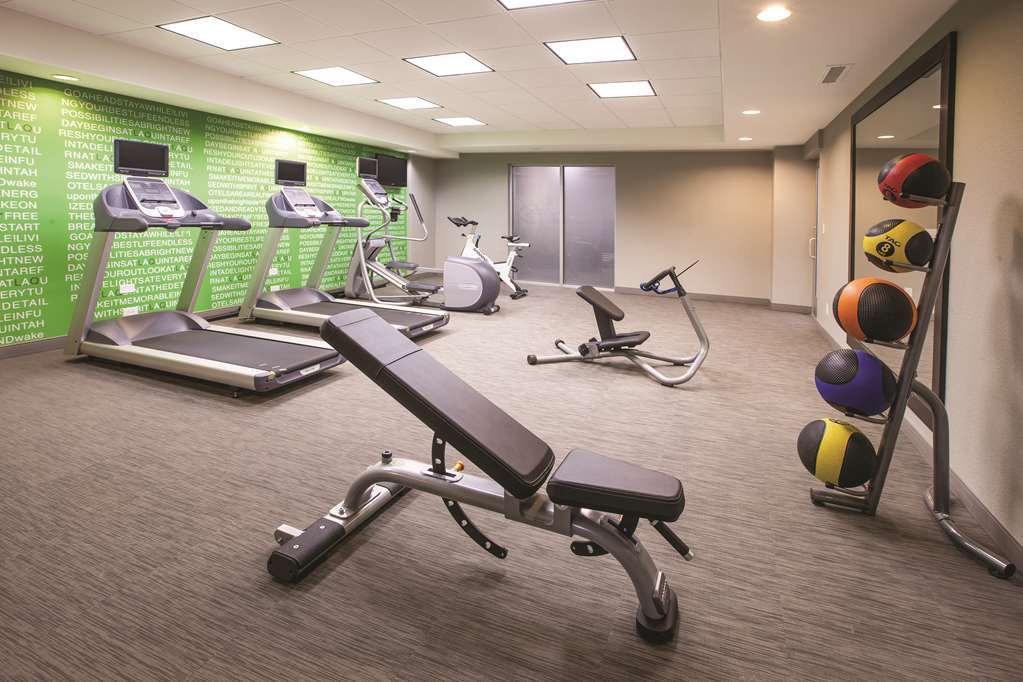 La Quinta By Wyndham Fort Worth North Съоръжения снимка